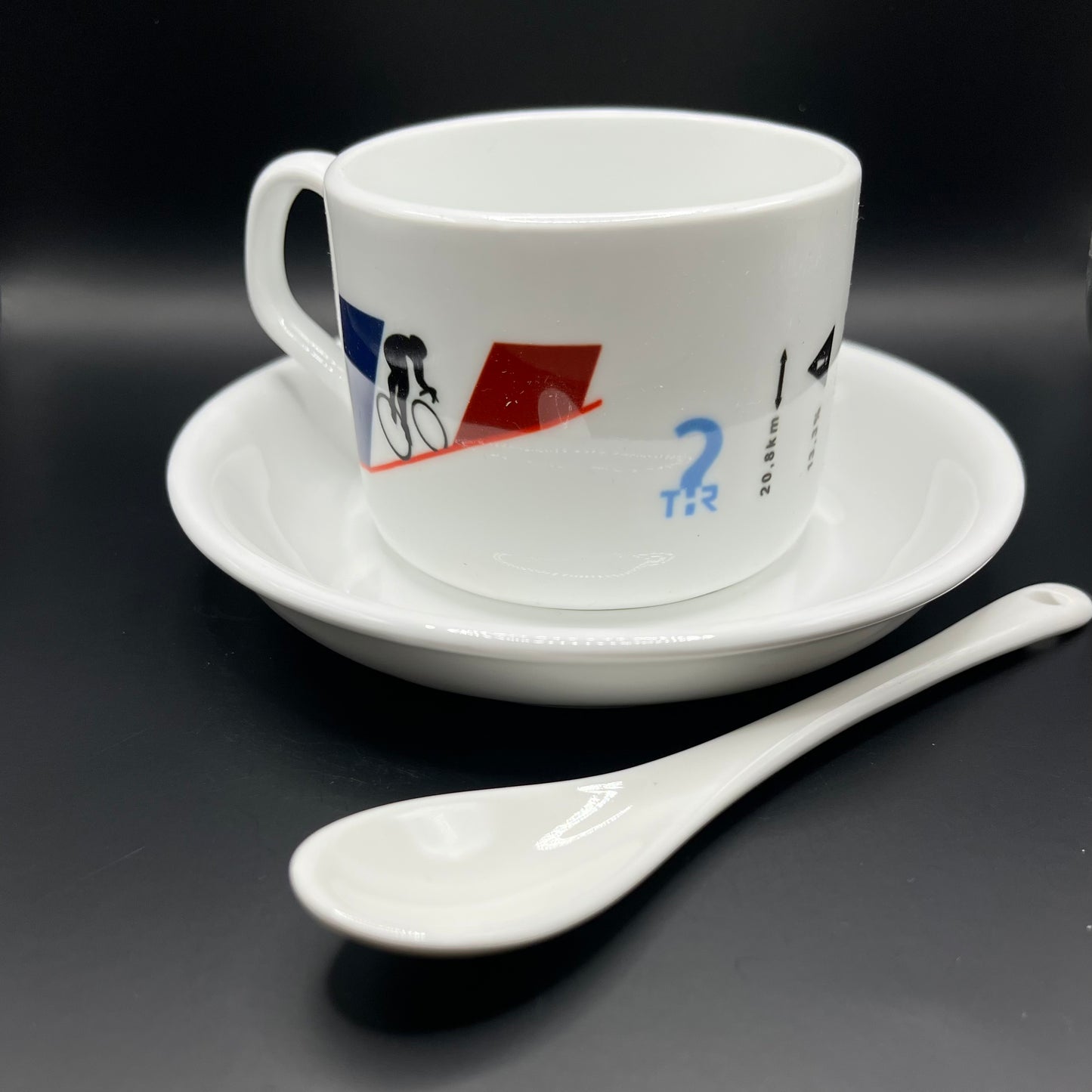 Filiżanka coffe ride Mont Ventoux